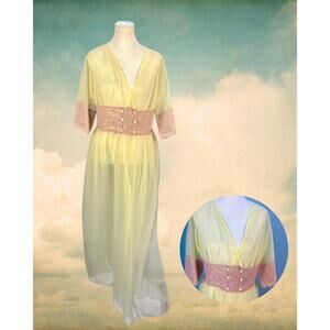Vintage 50s 60s Avian Butter Yellow Sheer Lace Full Length Hostess Gown Robe M